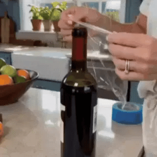 🍷 Reusable Twist-Lock Wine Bottle Stopper – Compact Wine Saver Seal